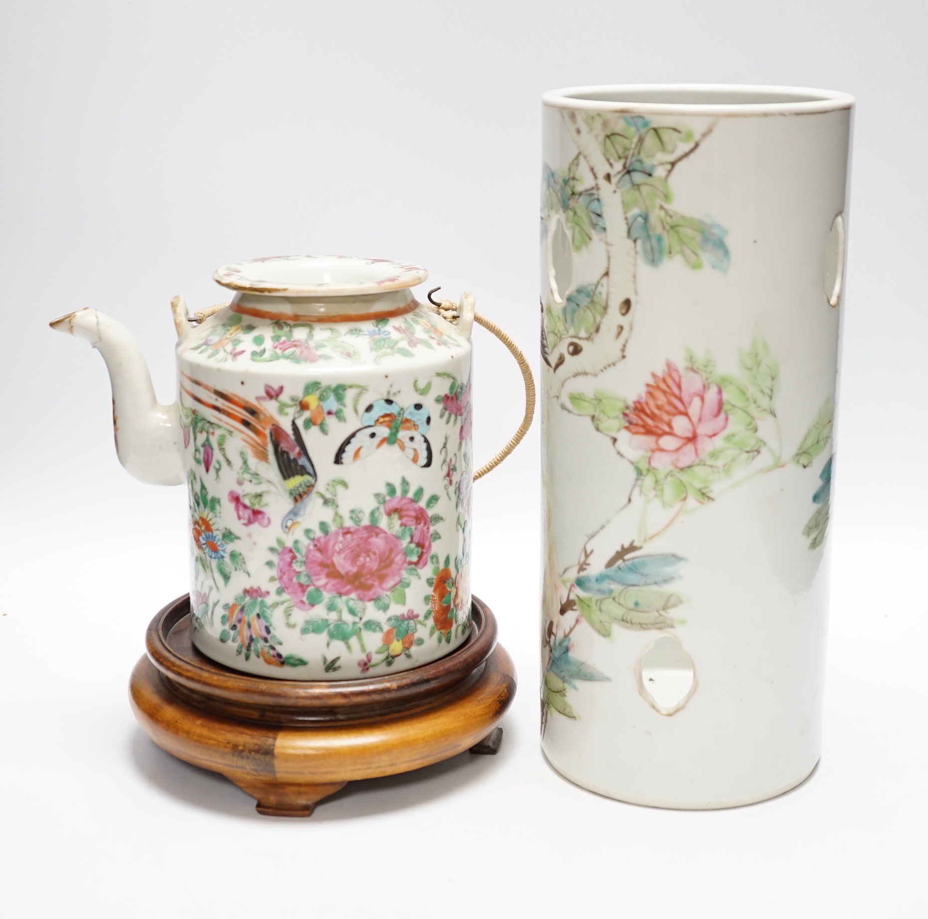 A Chinese famille rose inscribed hat stand and teapot and cover, both late 19th/early 20th century (2) tallest 29cm
